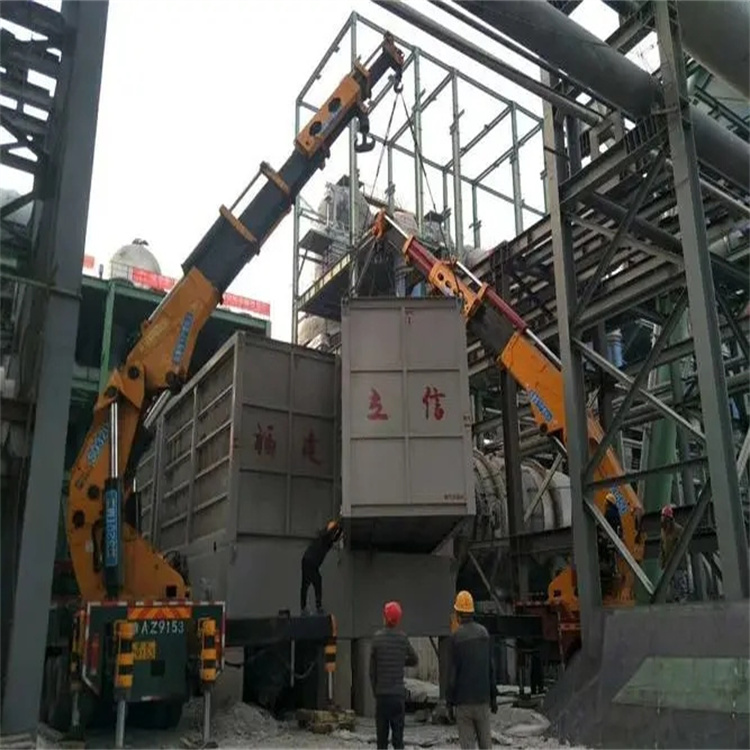 红旗折臂吊车租赁电话