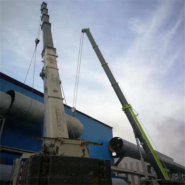 红旗吊车吊圆球有什么技巧和注意事项吗