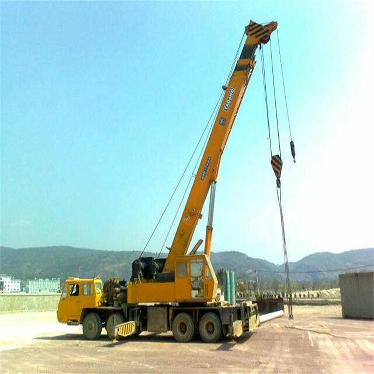 红旗8吨吊车能吊多少米高